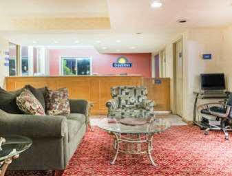 Days By Wyndham Paintsville